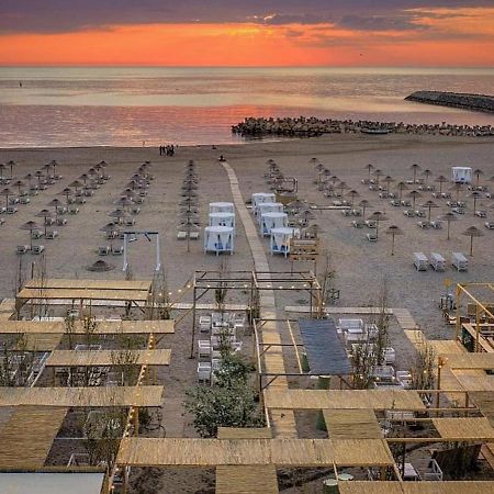 Ferienwohnung Prime Location, Sea View Flat Near The Beach Constanţa Exterior foto