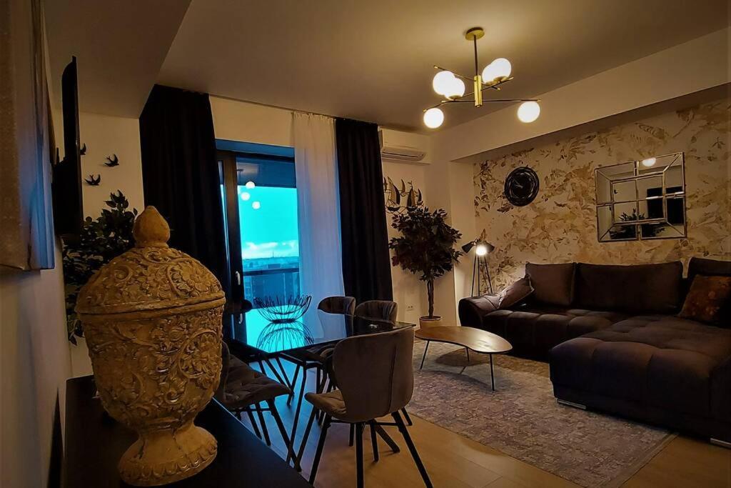 Ferienwohnung Prime Location, Sea View Flat Near The Beach Constanţa Exterior foto